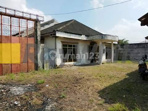Disewakan Gudang Halaman Luas Pinggir Ringroad Selatan  1