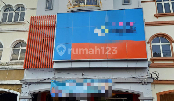 FOR SALE 3-Story Shop House near UPN Yogyakarta Campus 2