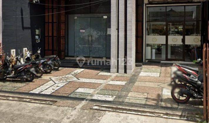 Ruko dua lantai mangku jalan gedong kuning 5