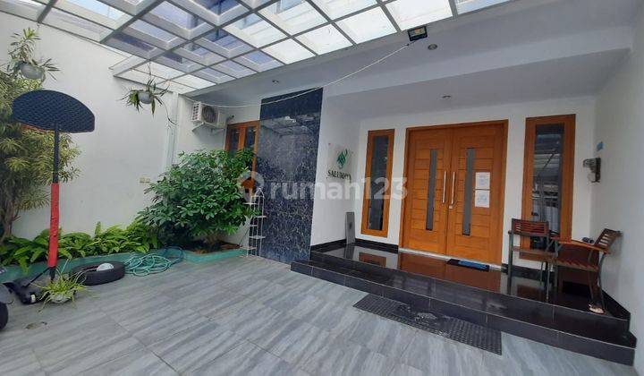 Rumah Guest House 5 Menit Dari Alun Alun Selatan 1