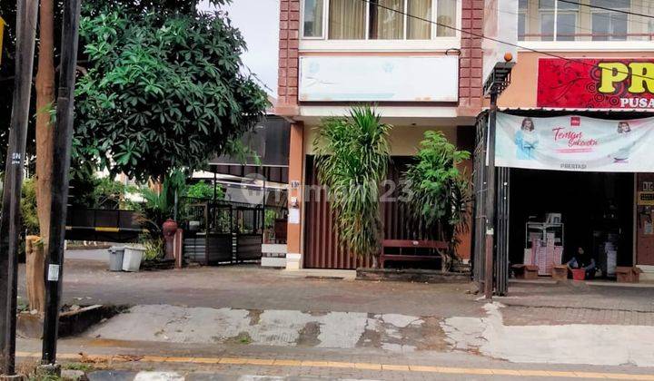 Ruko 3 Lantai Di Jalan Lowanu Yogyakarta