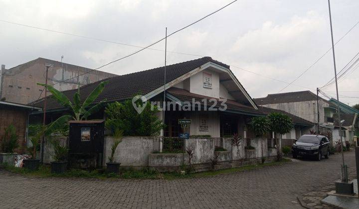 TANAH DIJUAL BONUS BANGUNAN DI JL.PANDEGA DEKAT UGM 1