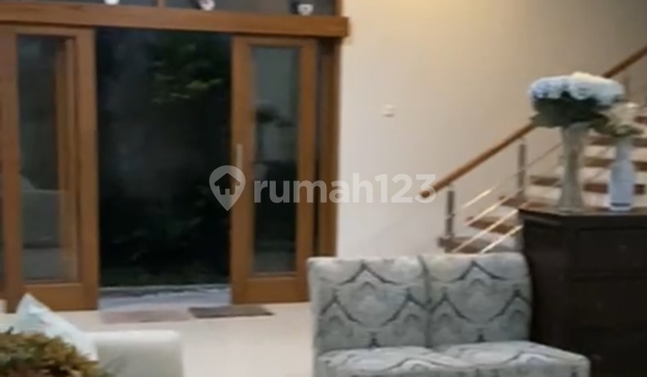 Disewakan Rumah Full Furnished Dalam Perum di Jl.palagan 2