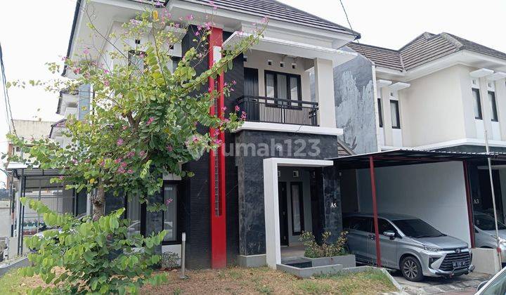 Rumah Dekat Tugu Jogja Dalam Perum One Gate 1