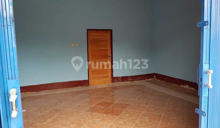 Ruko Strategis Di Jl Wates Km 9 Gamping Sleman. Ruko Strategis Di Jl Wates Km 9 Gamping Sleman.