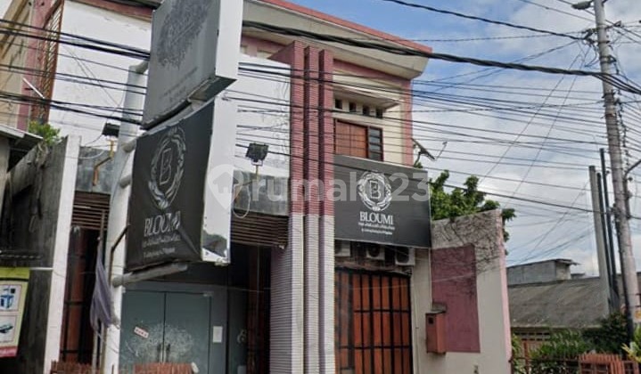 For Sale 2-Storey Strategic Shop House on Jl. Gedomg Kuning 2