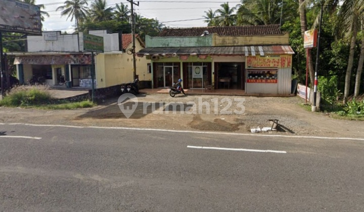 Wide Land by Wates Road Near YIA Airport Wide Land by Wates Road Near YIA Airport