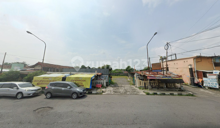 Tanah Luas 1059 Meter Persegi Lokasi Strategis Dekat Bandara Adi Sucipto