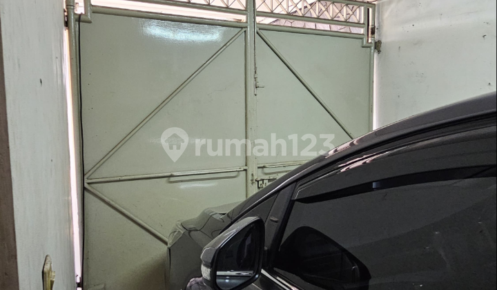 Dijual Rumah Dalam Komplek Taman Holis Lingkungan Nyaman Shm 2