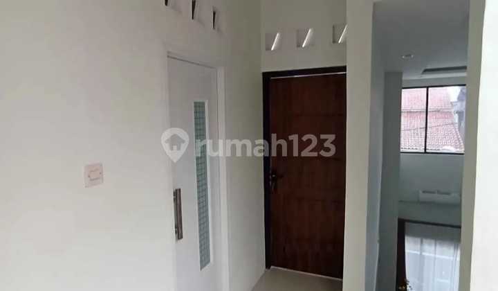 Jarang Ada Jual Bu Rumah Minimalis 2 Lantai Siap Huni Di Cimahi Utara  2