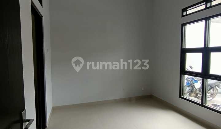 For Rent New House in Sekelimus Near Buah Batu Toll Road 2