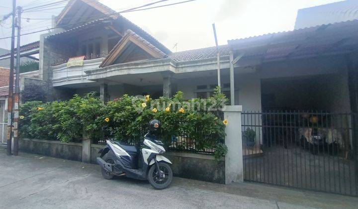 Dijual Cepat Rumah di Komplek Margahayu Raya Metro 1