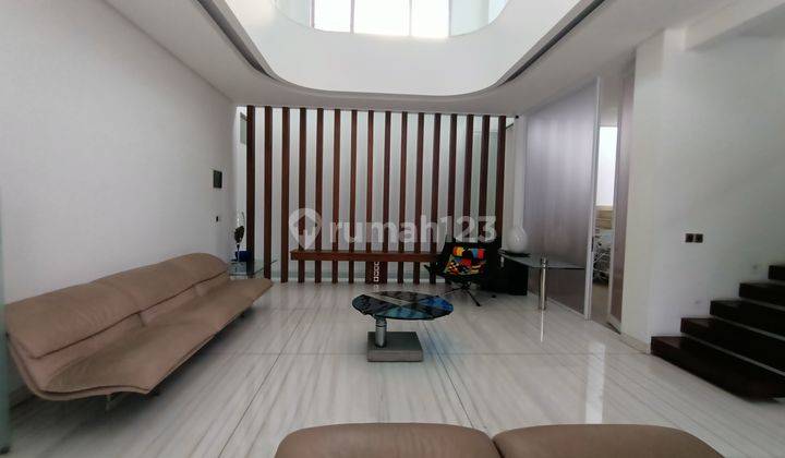 Rumah Mewah High Class Sayap Cipaganti Kawasan Elite Kota Bandung 2