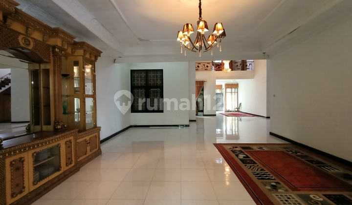 Dijual Rumah Mewah Cijawura Girang Dekat Samsat Kircon Buah Batu 2