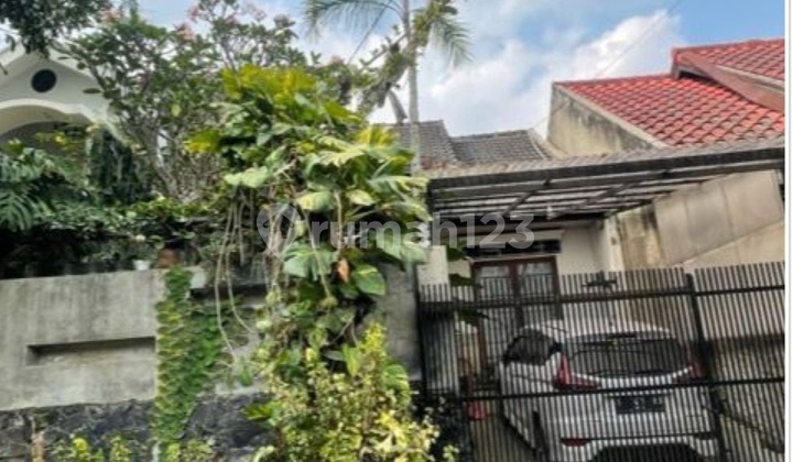 Dijual Rumah Tinggal Pondok Hijau Dekat Upi Setiabudi Bandung