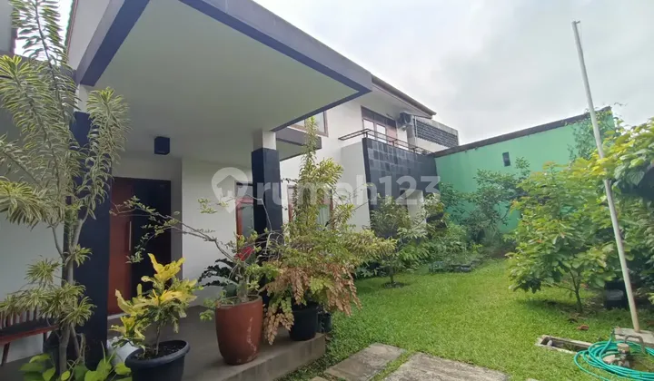 Selling Below Market Price in Unpad Lecturer Complex, Cigadung Dago 2