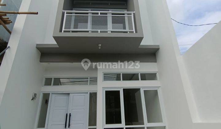 Termurah! Rumah Baru Lt.77/lb.110=925jt Cisaranten Arcamanik  1