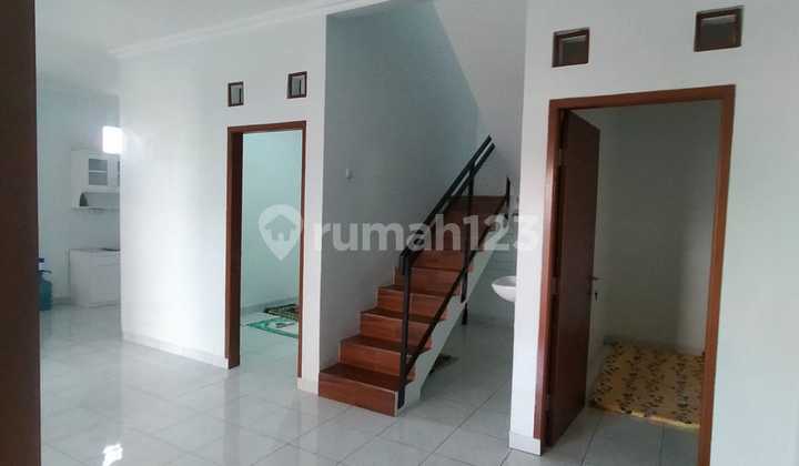 Dijual Cepat! Rumah Baru Siap Huni Meteor Margahayu Metro