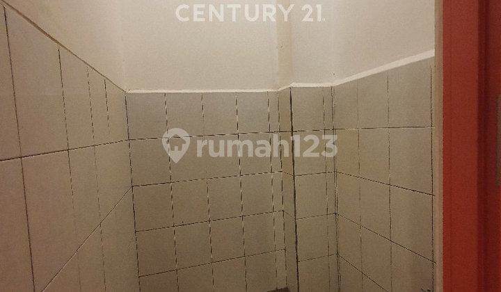 Business Space on 1st Floor Only, Main Road Location Karapitan Bandung 2