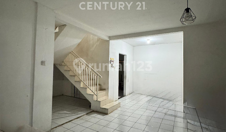 Rumah Tinggal 2Lt, Cocok Utk Kantor di Cijagra Buahbatu Bandung 2