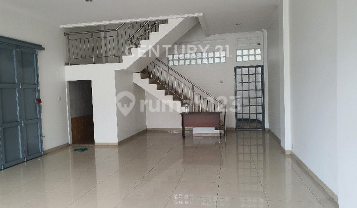 New 2.5-Storey Ruko Ready to Use in Sayap Holis, Bandung