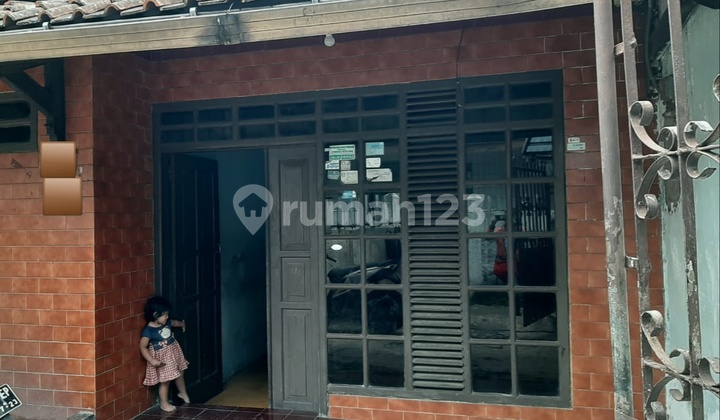 Rumah 2 Lantai Lokasi Strategis di Sayap Sudirman Bandung Rumah 2 Lantai Lokasi Strategis di Sayap Sudirman Bandung