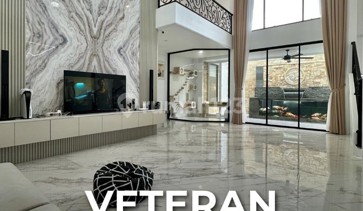 Rumah Brand New Ada Private Pool di Veteran Jakarta Selatan Rumah Brand New Ada Private Pool di Veteran Jakarta Selatan