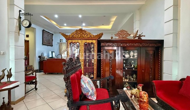 Well-Maintained House Ready to Occupy Near MRT Station in Cilandak, Jakarta 2