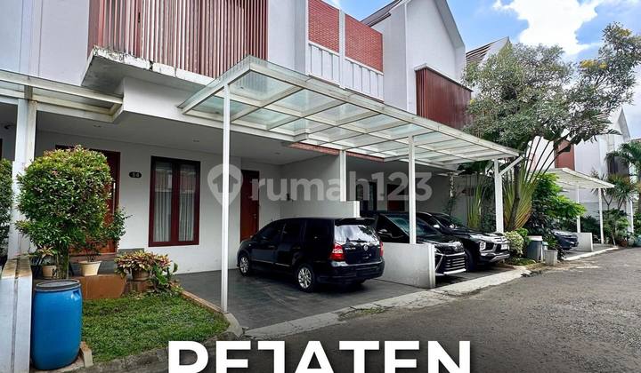 Beautiful Ready-to-Live Home in a Townhouse in Pejaten, South Jakarta
