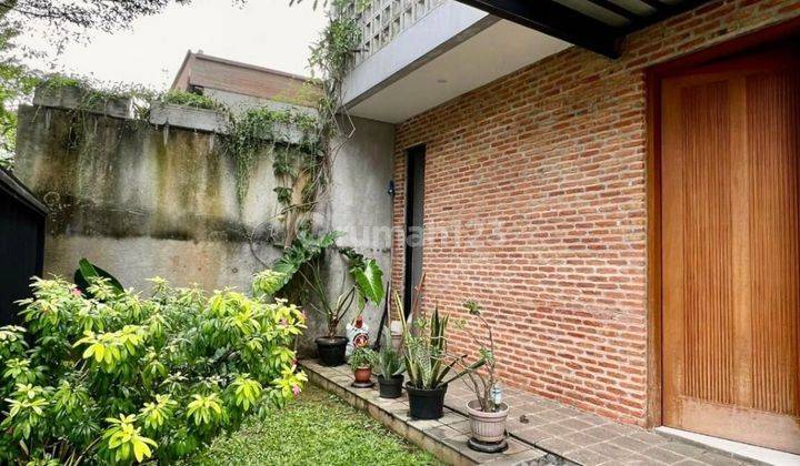 Dijual Rumah Gaya Industrial Dlm Komplek Di Lebak Bulus Jakarta 2