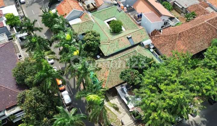 Rumah Hitung Tanah Area Komersil di Pejompongan Jakarta Selatan 3