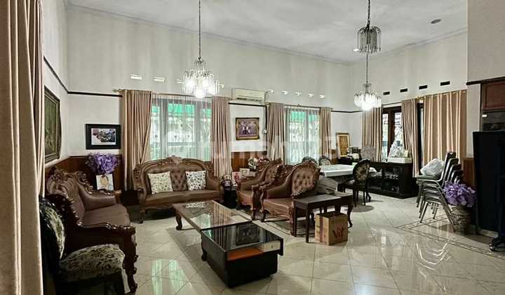 Rumah Hitung Tanah Area Komersil di Pejompongan Jakarta Selatan 7