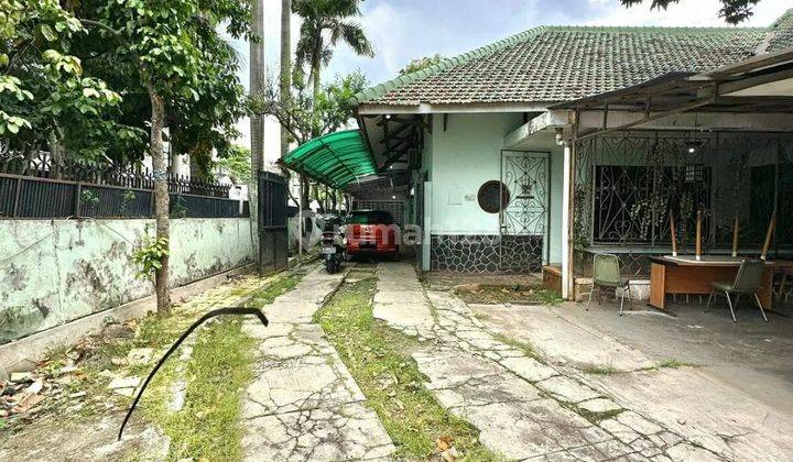Rumah Hitung Tanah Area Komersil di Pejompongan Jakarta Selatan 9