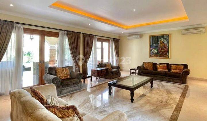 Dijual Rumah Asri Ada Swimming Pool di Ragunan Jakarta Selatan 8