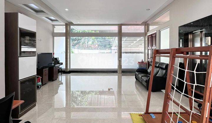 Dijual Rumah Cocok Untuk Hunian/Usaha di Prapanca Jakarta Selatan 2