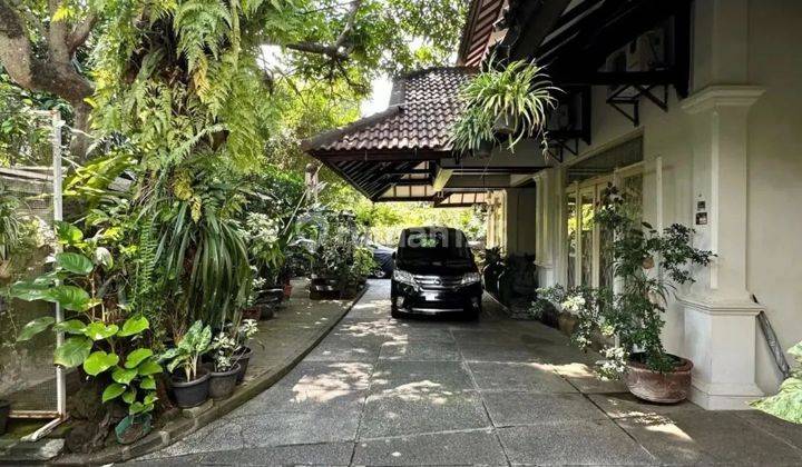 Prime Area Dijual Rumah Siap Huni di Kebayoran Baru Jakarta 2