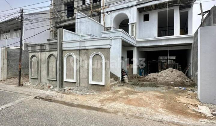 New House Under Construction American Classic in Tebet, South Jakarta 2