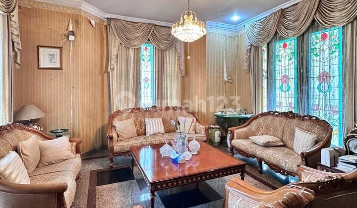 Turun Harga Rumah Siap Huni Ada Pool di Pejaten Jakarta Selatan 2