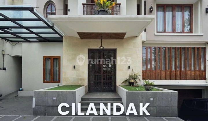 Rumah Modern Classic Prime Location  Di Cilandak Jakarta Selatan  1