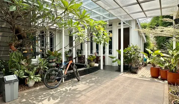 Turun Harga Rumah Cantik Ada Pool Di Ragunan Jakarta Selatan  2