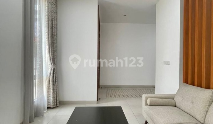 Rumah Modern Minimalist Prime Area di Menteng Jakarta Pusat 2