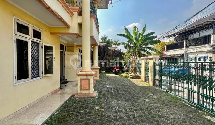 Good Investment 19-Room Boarding House in Utan Kayu, East Jakarta 2