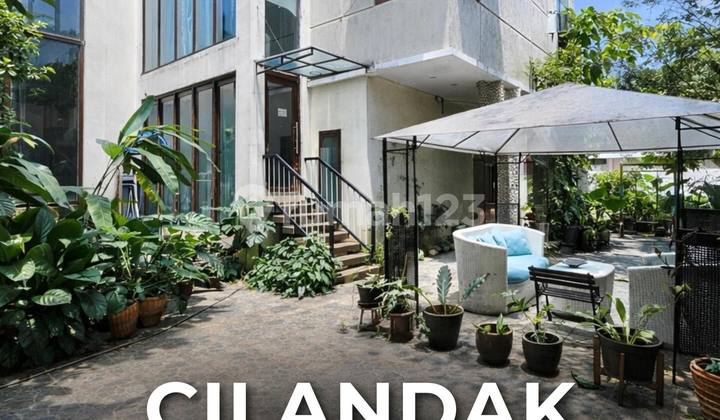 3 Houses in 1 Plot Ready to Occupy in Cilandak, South Jakarta