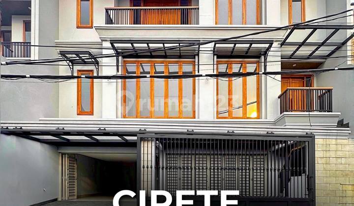 Rumah Brand New Ada Swimming Pool di Cipete Jakarta Selatan