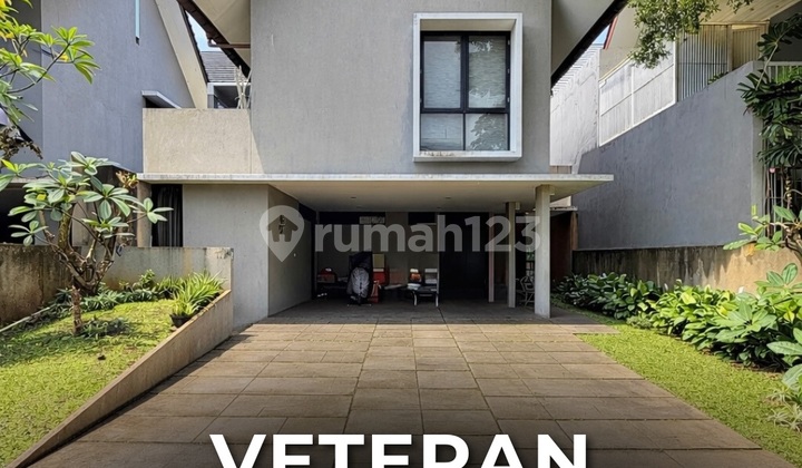 Rumah Modern Minimalist Dlm Townhouse di Veteran Bintaro Jakarta