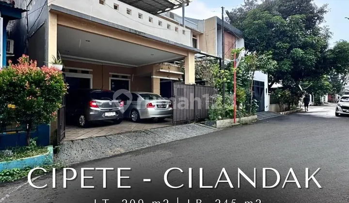 Semi-Furnished House in Cipete Cilandak, South Jakarta
