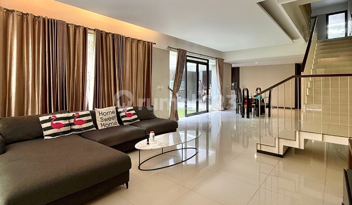Rumah Modern Minimalist Dlm Townhouse di Veteran Bintaro Jakarta 2