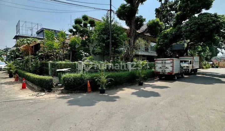 Dijual Rumah Hoek Hitung Tanah Di Senayan Jakarta Selatan  2