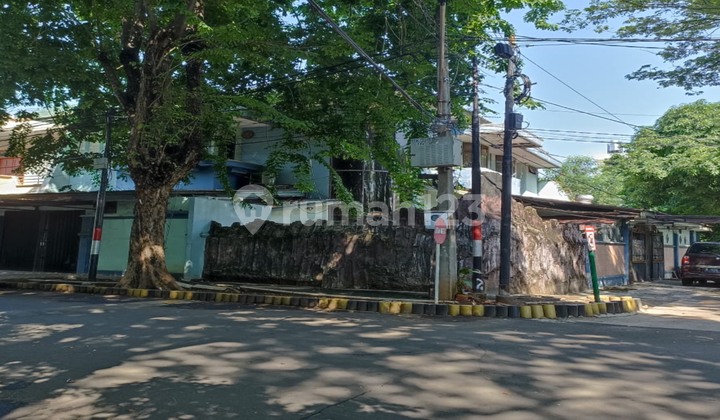 Rumah Hoek Hitung Tanah Di Sunter Metro Jalan Bolevar Luas 17x20 M2 Selatan Barat