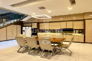 Rumah Sunter Paradise Smart Home Luas 10x18 Bangunan 3 Lantai Sangat Bagus Furnish Minimalis Modern 